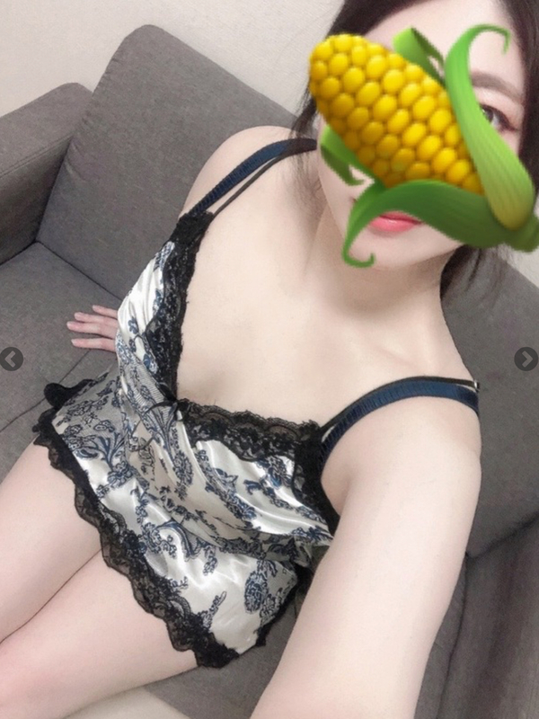 及川 えみりの写真1枚目