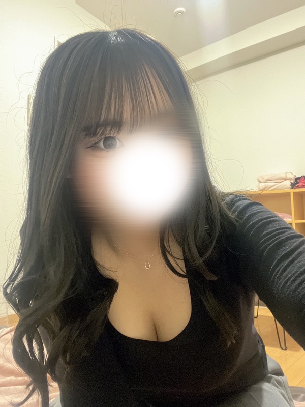 上葉 ななの写真3枚目